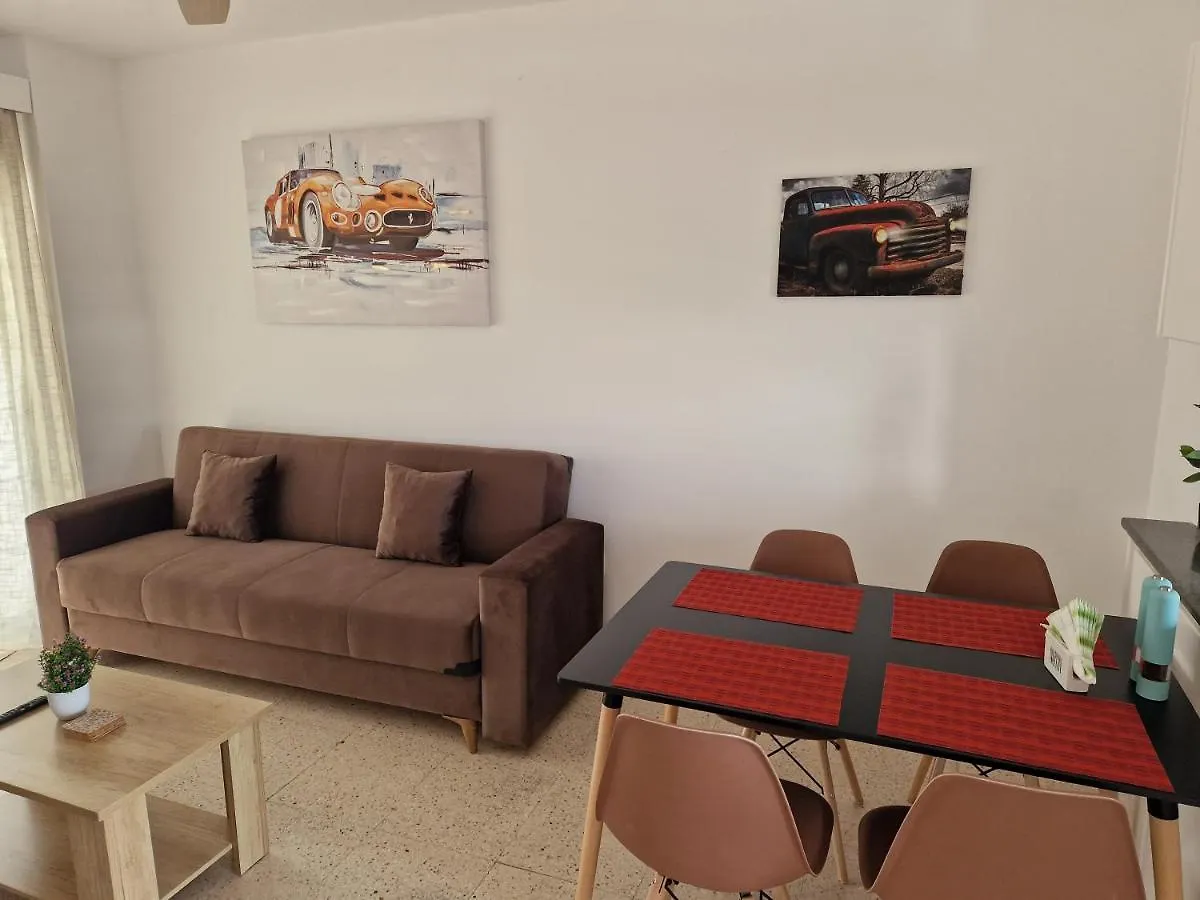 La Veranda Sea View Apartments لارنكا 0*,  قبرص
