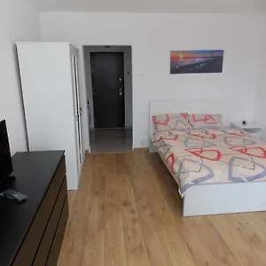 Garsoniera Moderna Apartament Bucureşti